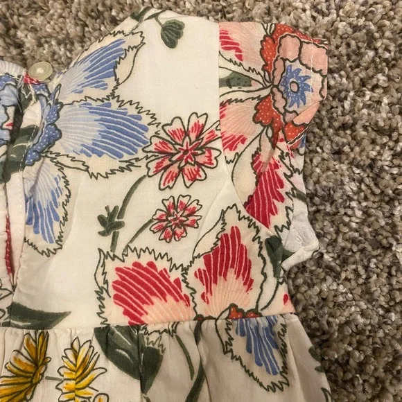 Brand New Flowered Outfit - Picture 8 of 9